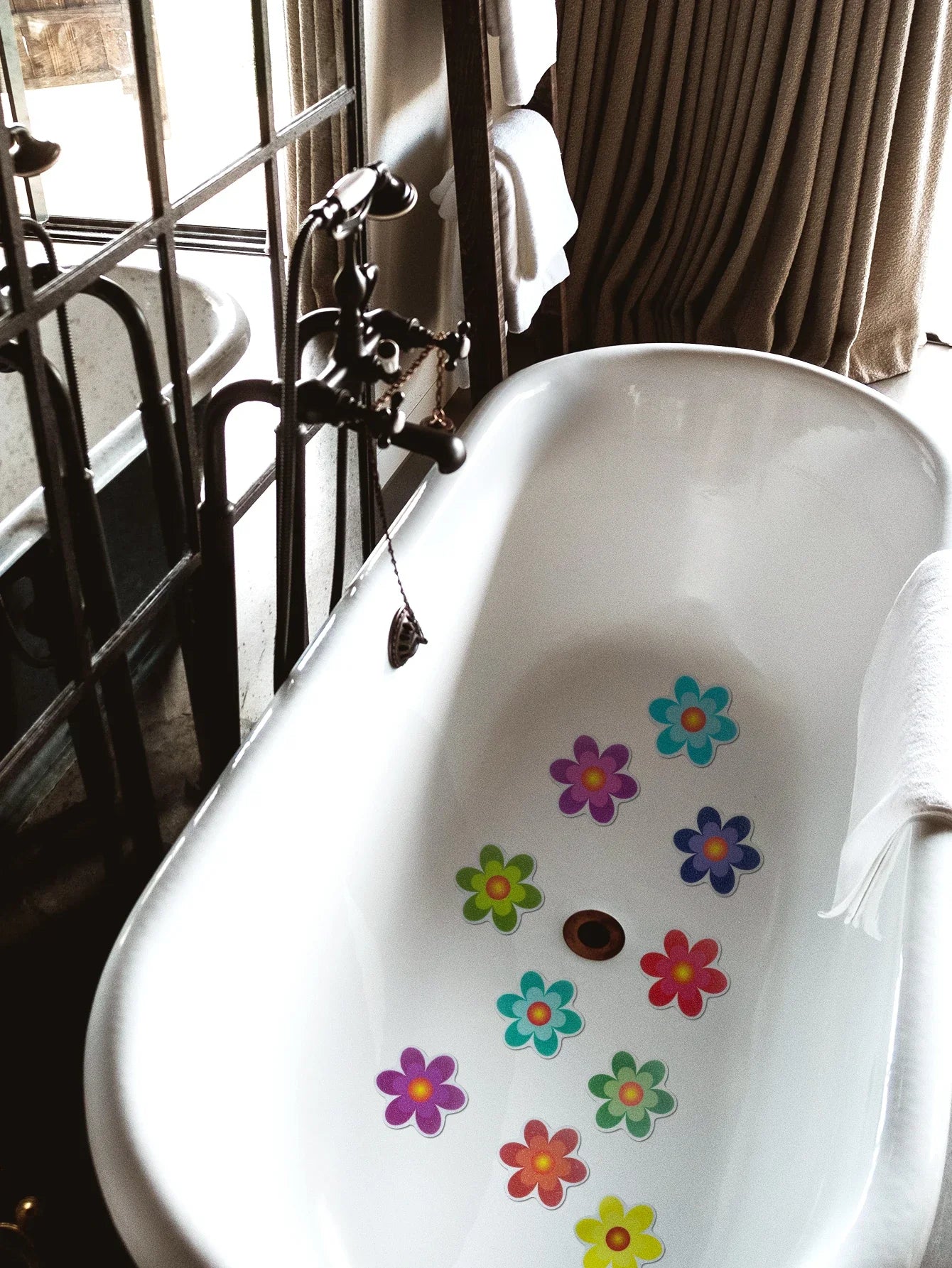 10pcs Cartoon Pattern Bathroom Bathtub Non-Slip Stickers