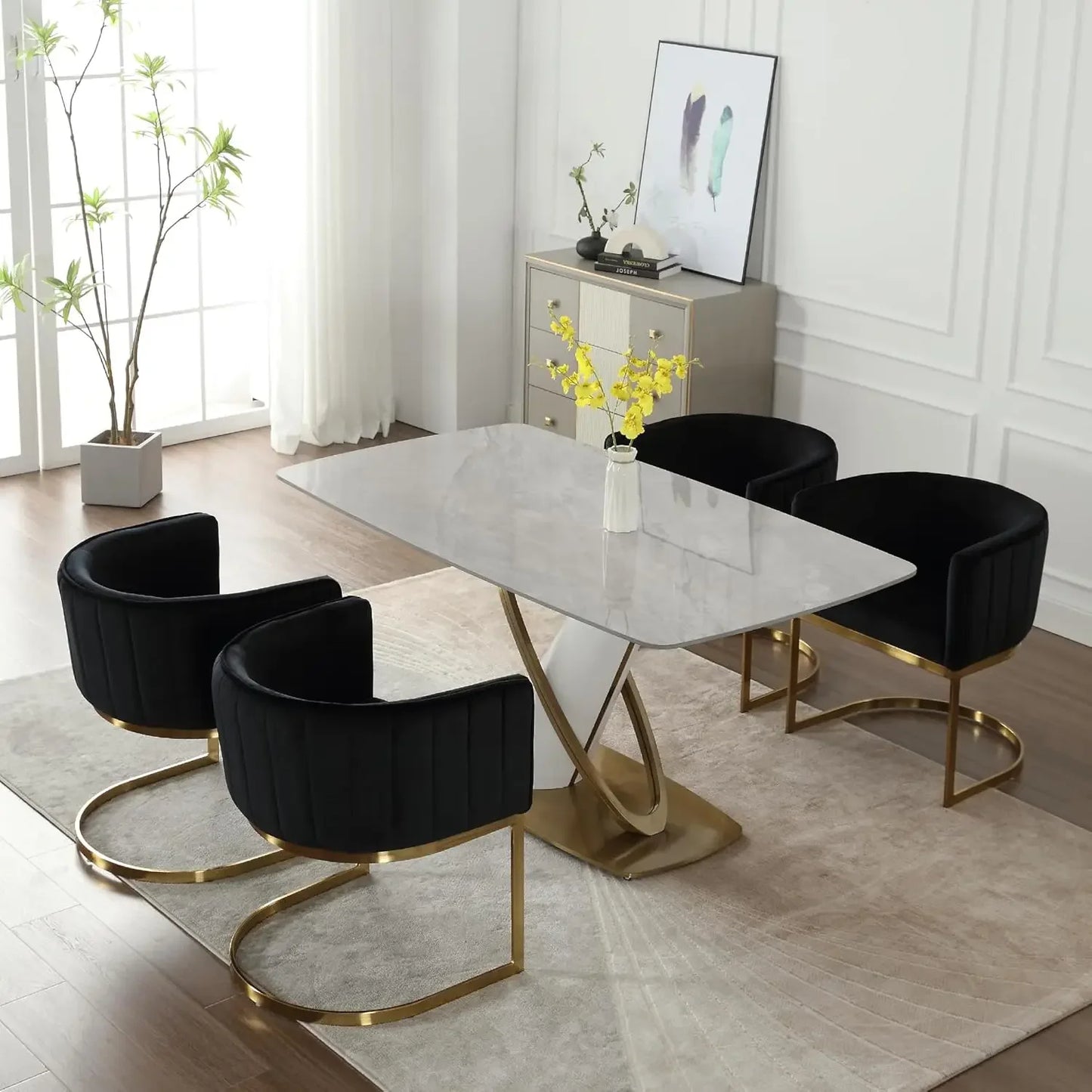 Set of 4, Kitchen and Dining Room Table and Chairs